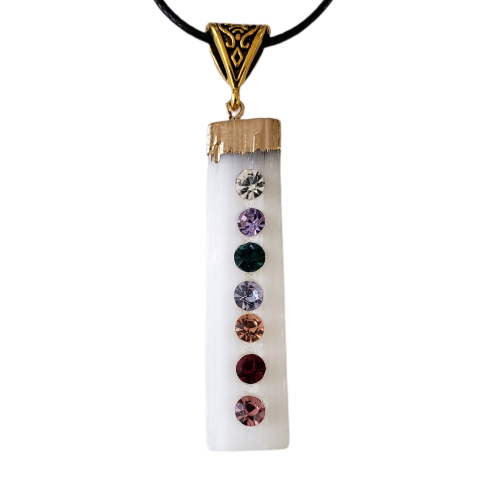 🆕 Natural selenite crystal pendant necklace (2/$15)